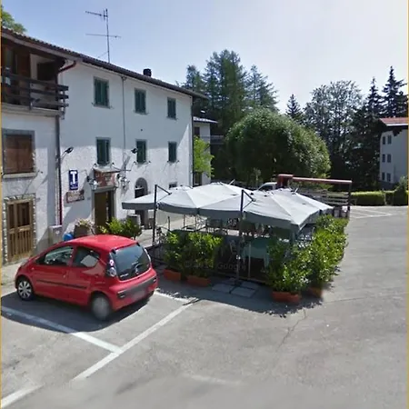 Dello Yeti, Le Regine, * Abetone